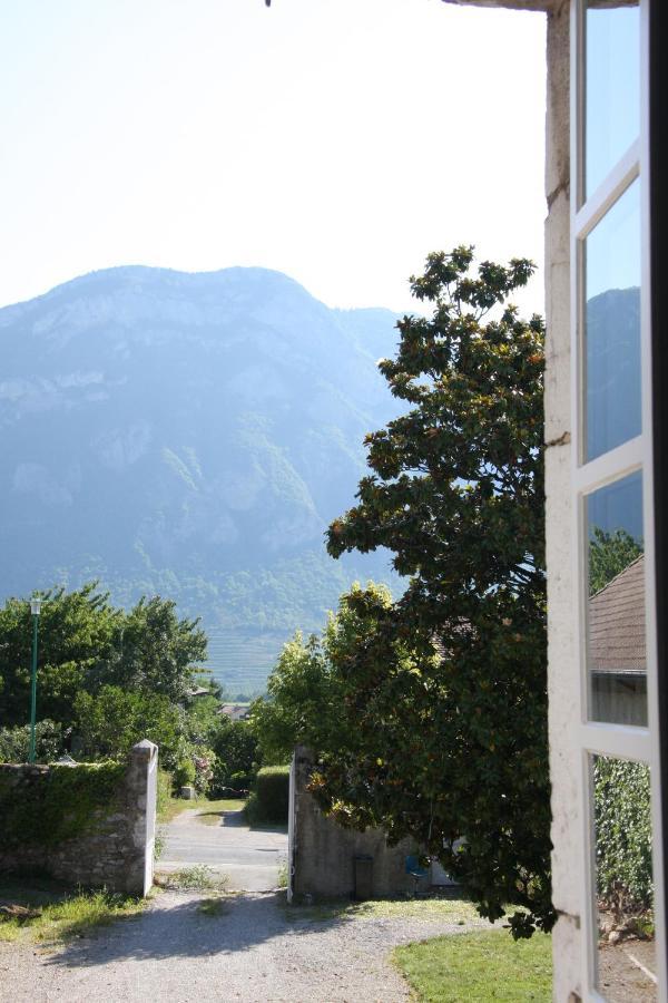 Château La Violette Les Marches Exterior foto